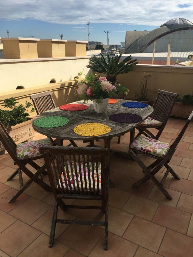 Apartmán Stanza Con Vista Mare Bari Exteriér fotografie